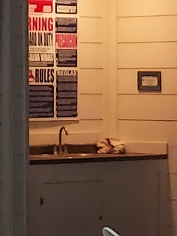 Motel6 Bishop, CA 18/33