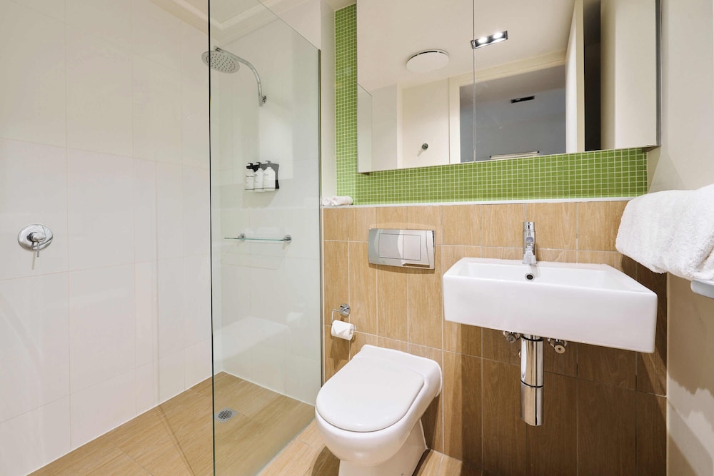 استوديو عائلي بسرير كينج وسرير كوين، Abode Gungahlin 2/2