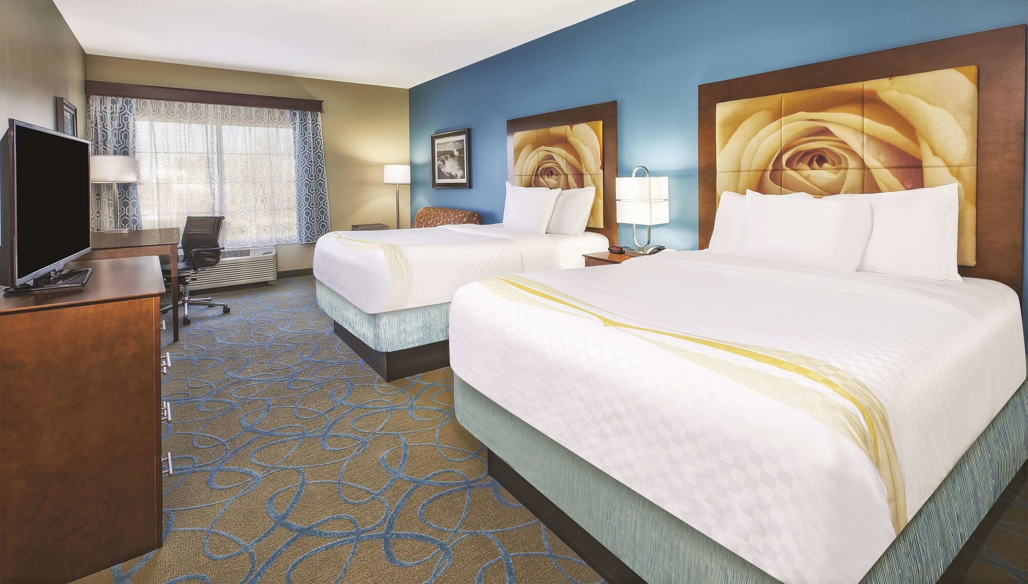 SUITE, 2 QUEEN BEDS