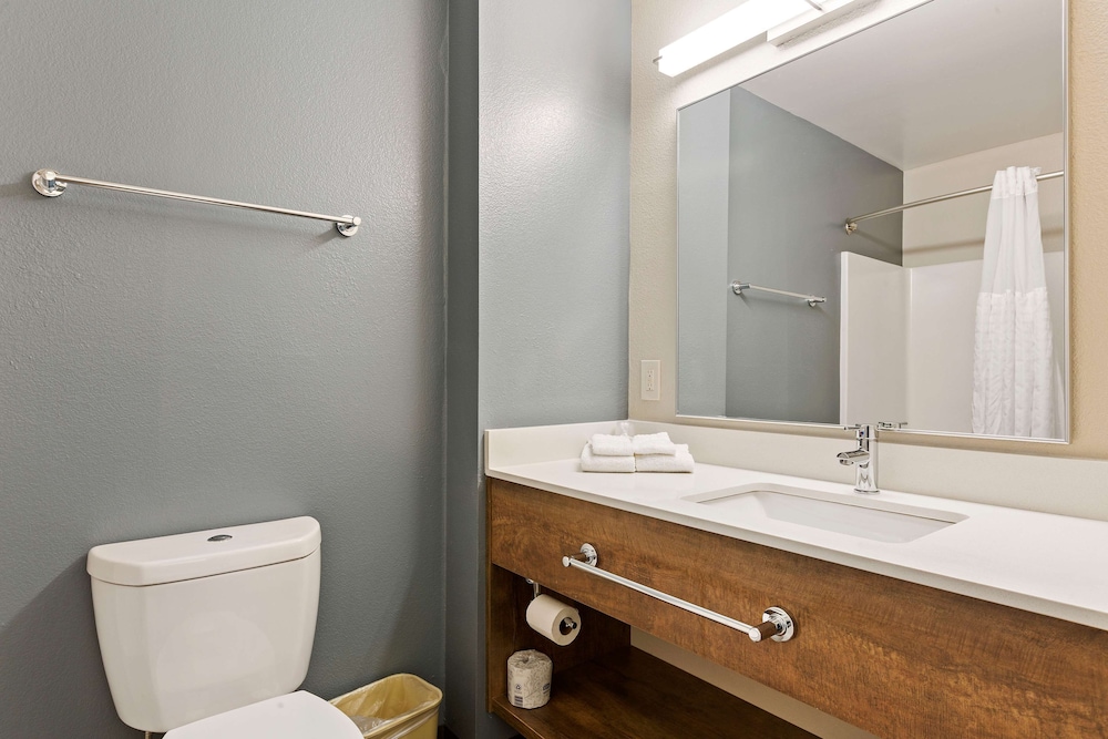 Extended Stay America Suites San Francisco San Mateo SFO 15/55