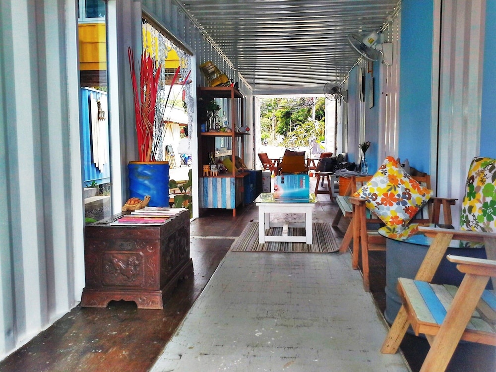 Think & Retro Cafe Lipa Noi Samui 39/62