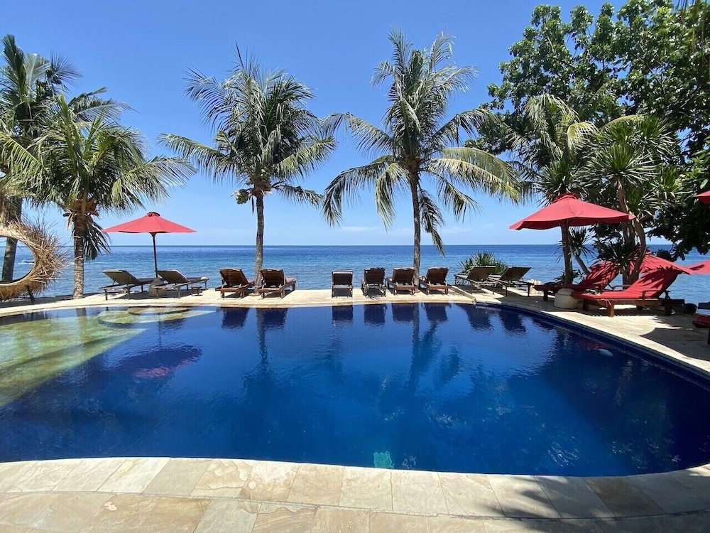 Puri Wirata Dive Resort And Spa 3/46
