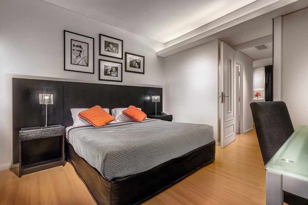 غرفة جونيور ثلاثية، Broadway Hotel And Suites 2/5