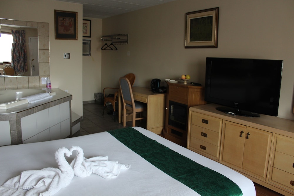 Ritz Inn Niagara 2/65