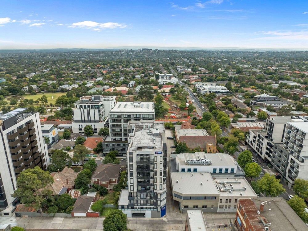 Comfort Apartments Box Hill 6/49