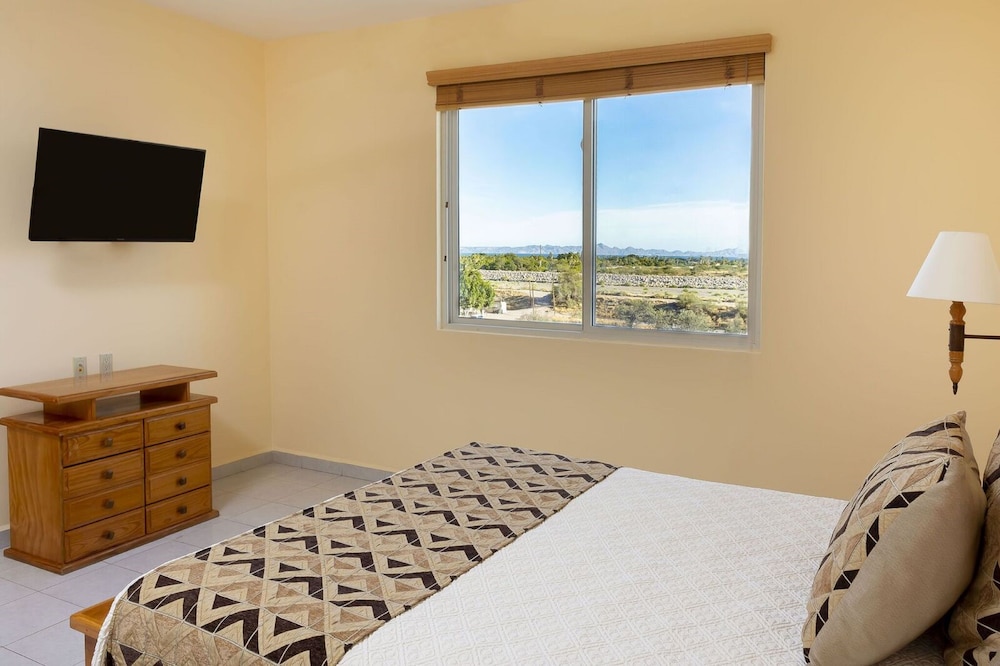 Hotel Santa Fe Loreto by Villa Group 30/75