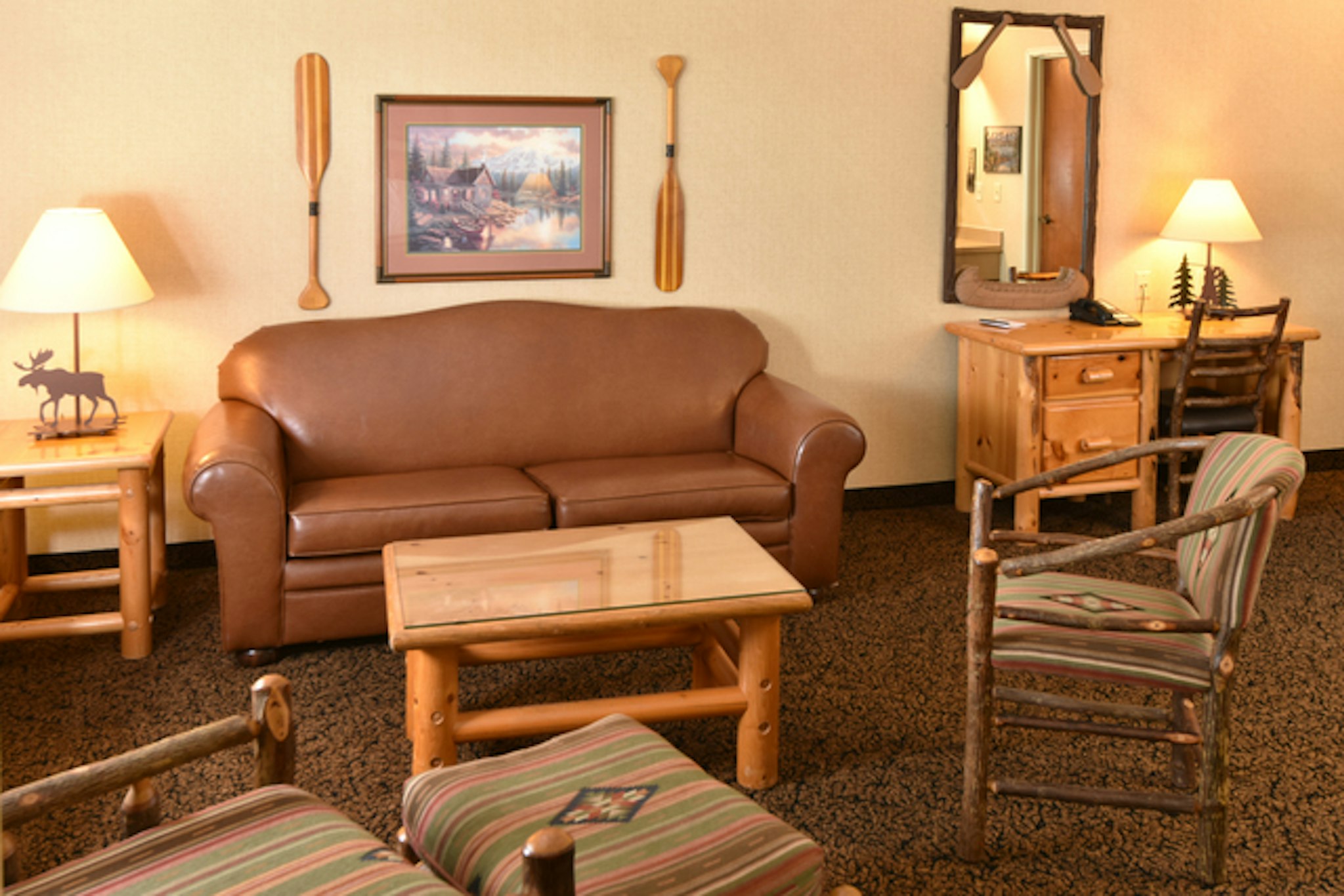Theme, Suite, Jetted Tub