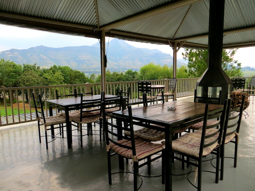 Ash River Lodge B B 35/50