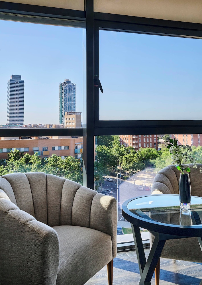 H10 Marina Barcelona 48/71