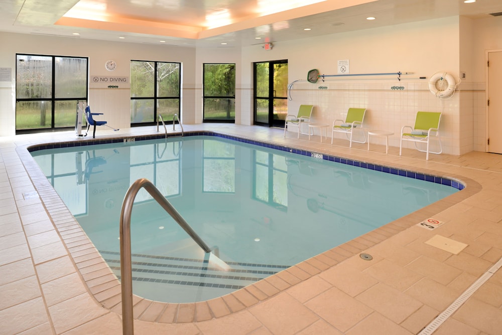 Courtyard by Marriott Charlotte Gastonia in GASTONIA - NC