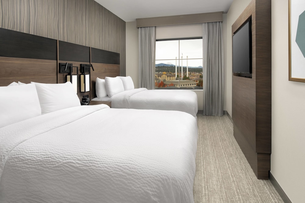 Residence Inn Bend 6/48