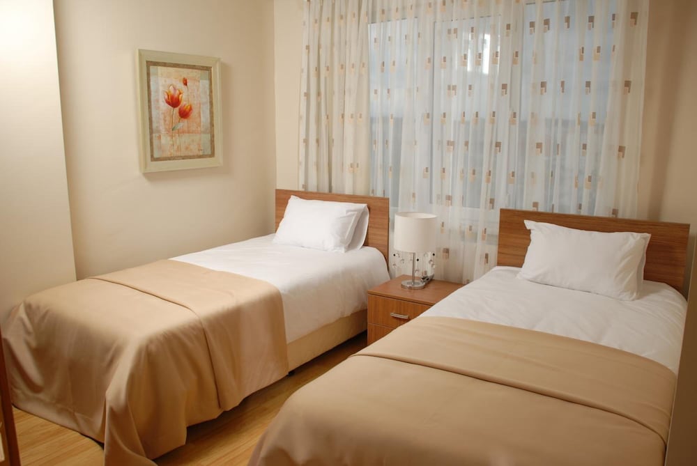 Airport Residence Kurtkoy 10/50