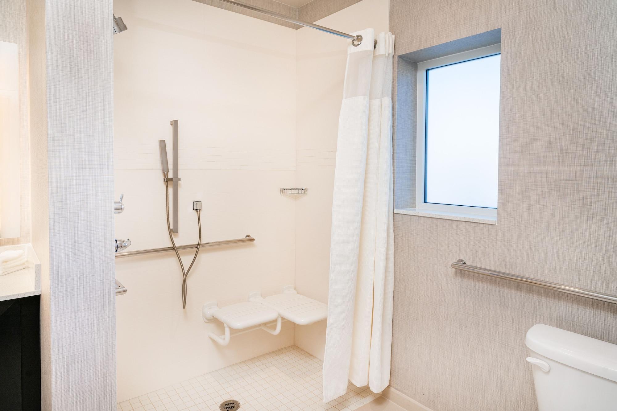 Studio, Suite, Multiple Beds, Accessible