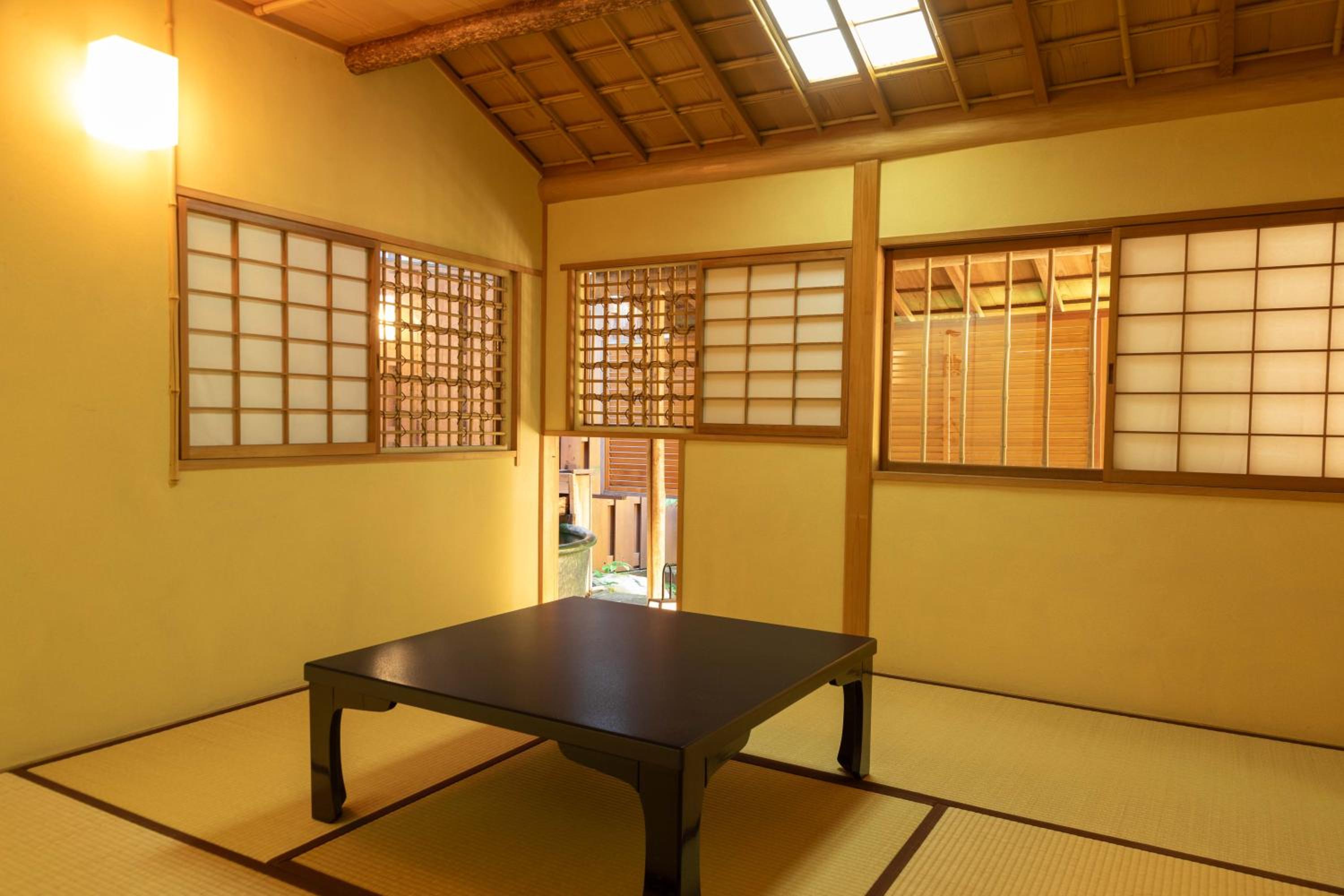 IZUMISO 32/44