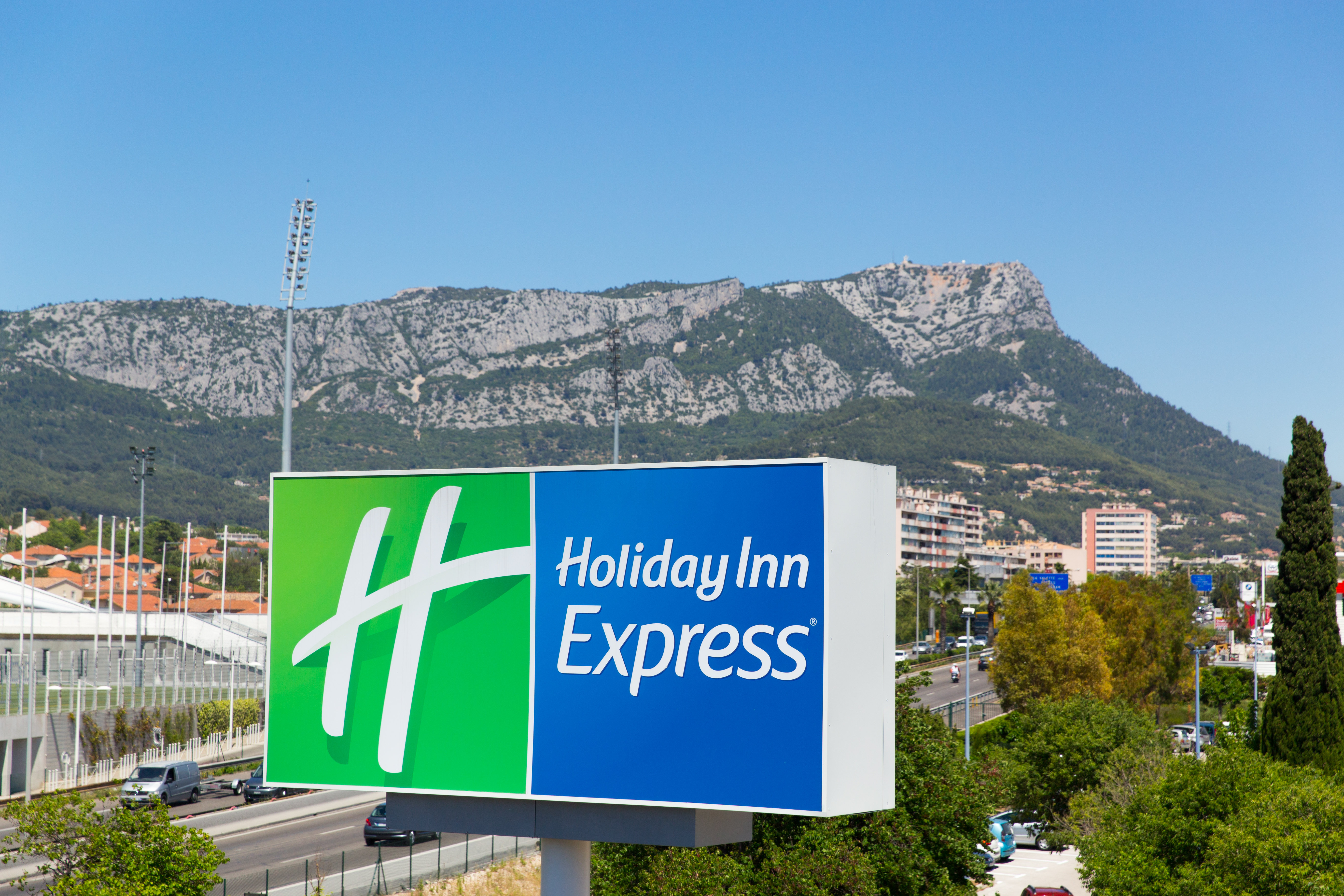 Holiday Inn Express Toulon Est 4/60