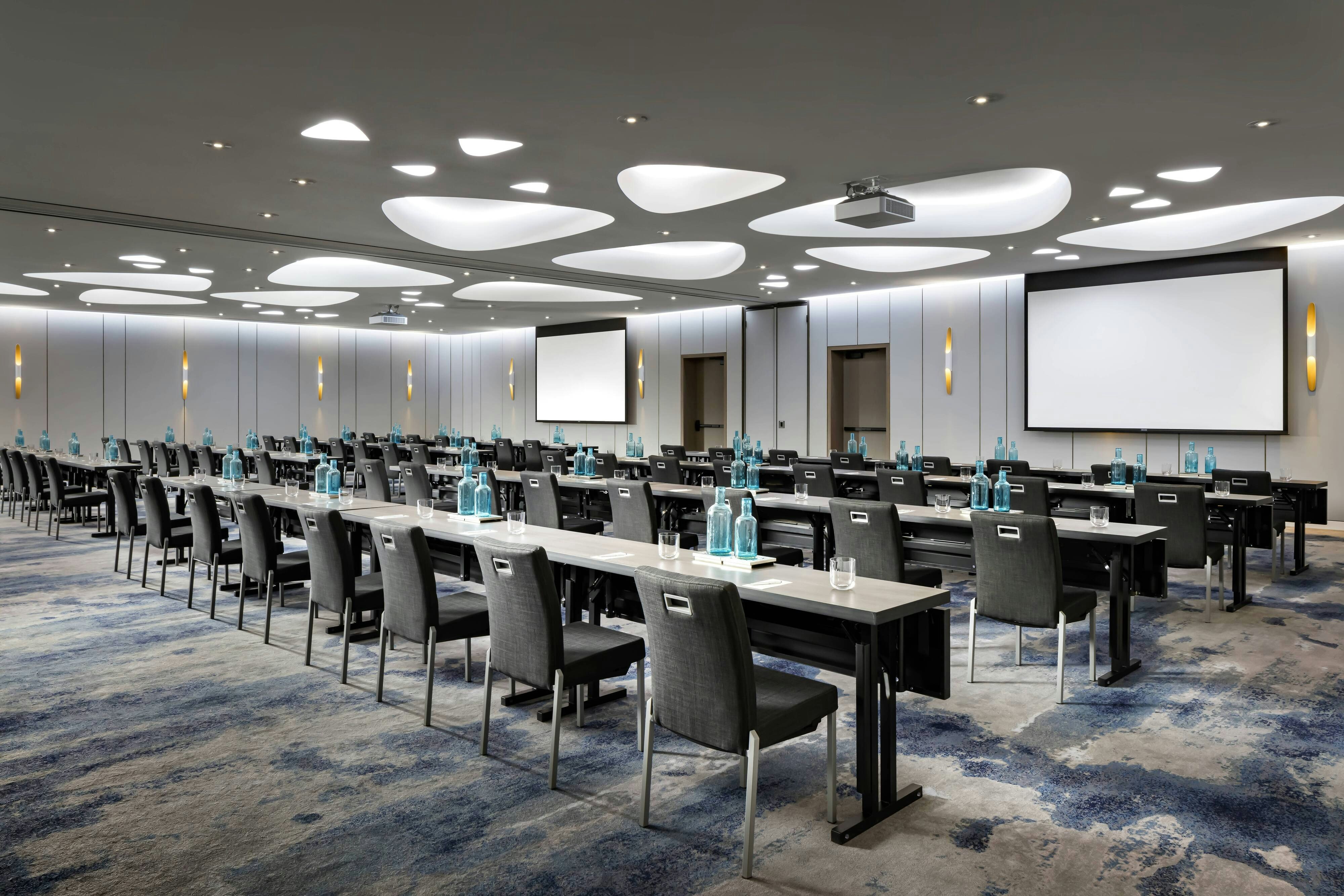 Jw Marriott Edmonton Ice District 25/29