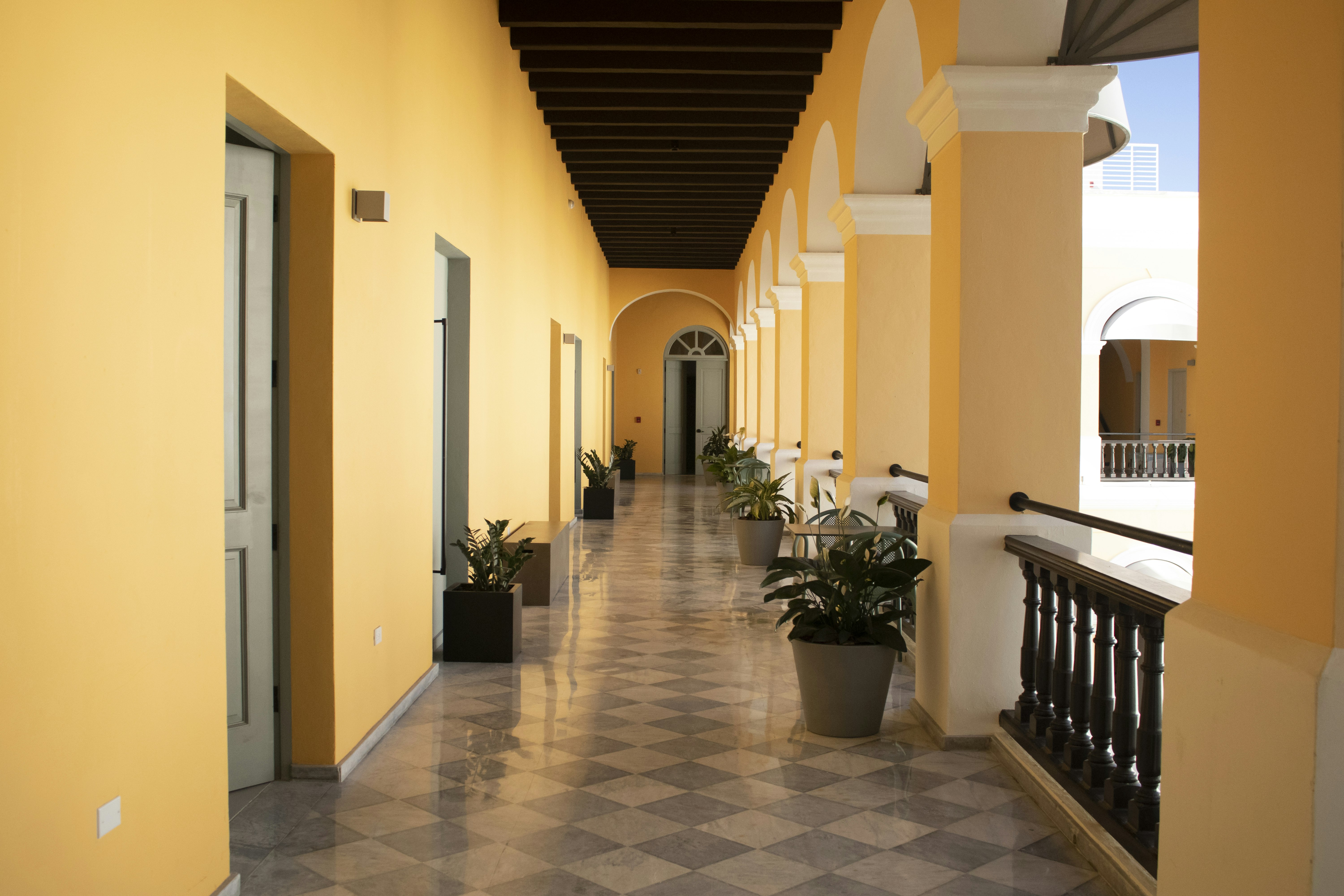 Palacio Provincial San Juan, Curio Collection by Hilton 41/45