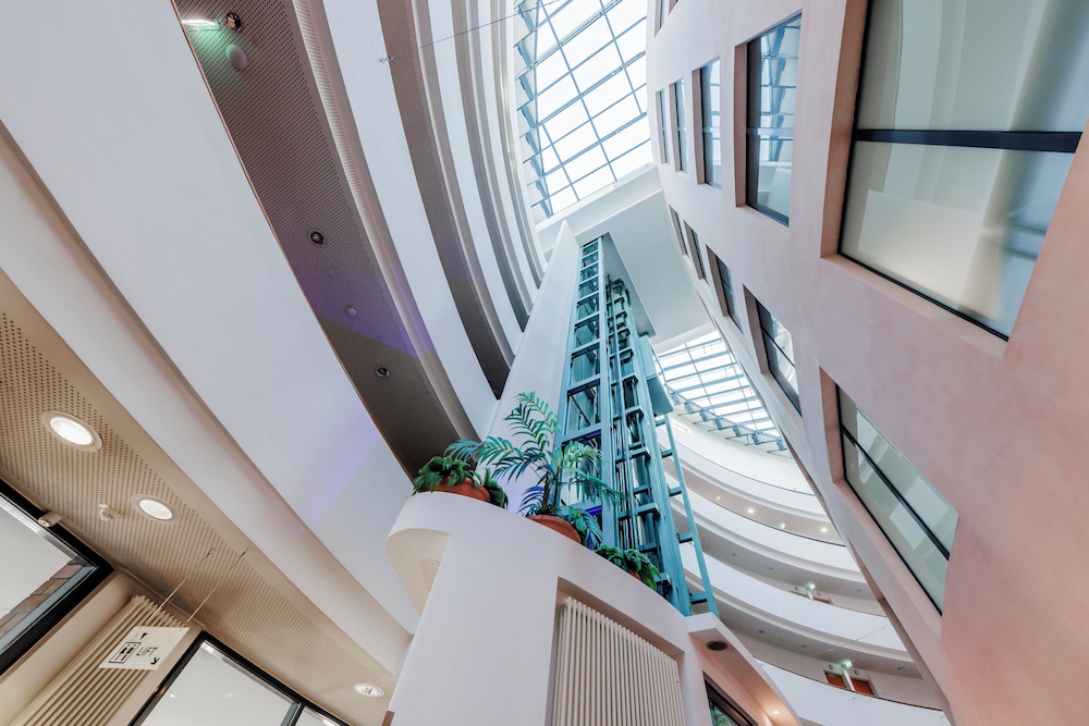 Hotel am Borsigturm 5/59
