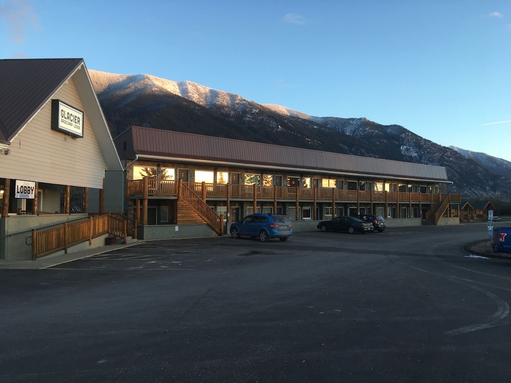 Western Inn-Glacier Park 39/50