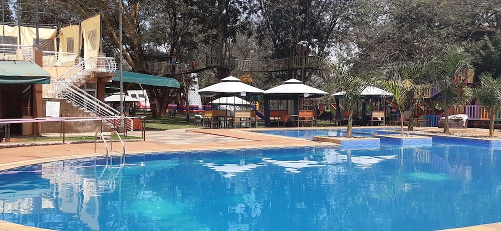 Elysian Resort 42/46