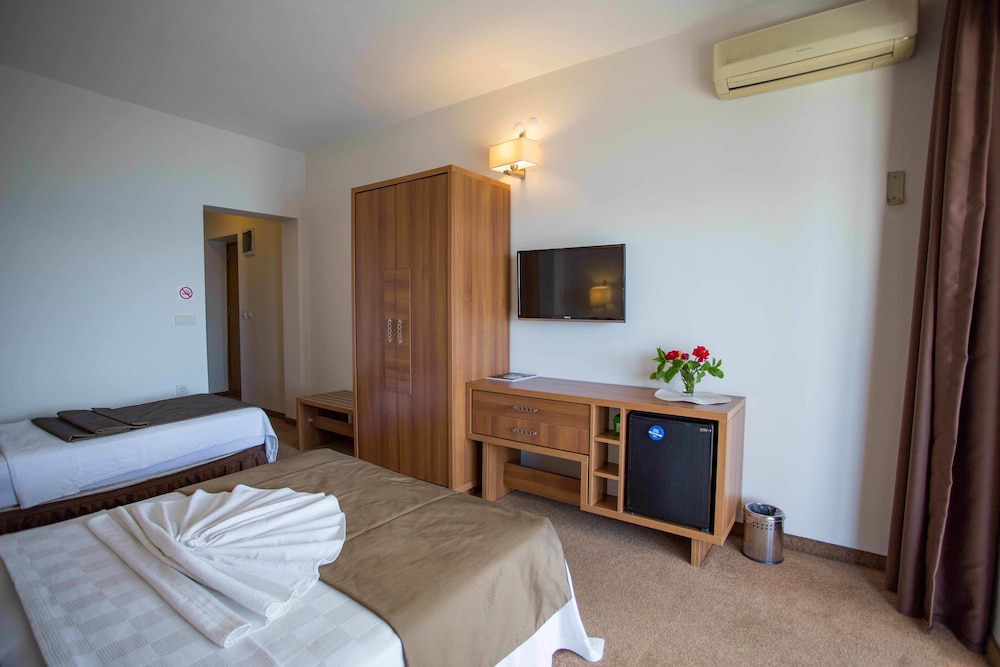 Melis Otel 16/65