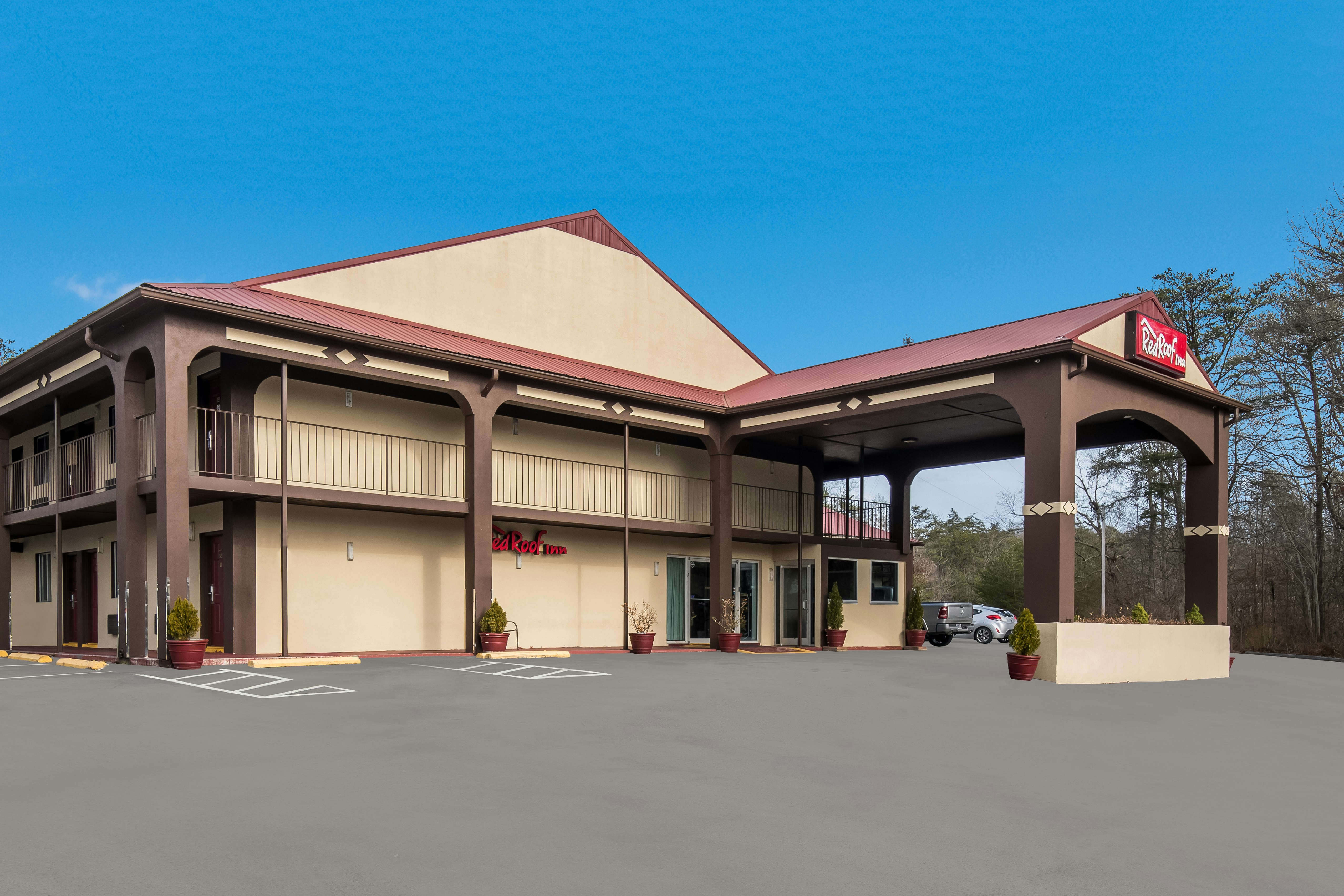 Red Roof Inn Crossville 7/28