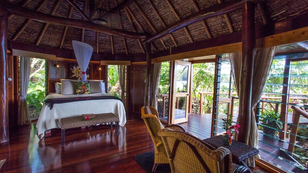 Namale Resort and Spa 15/50