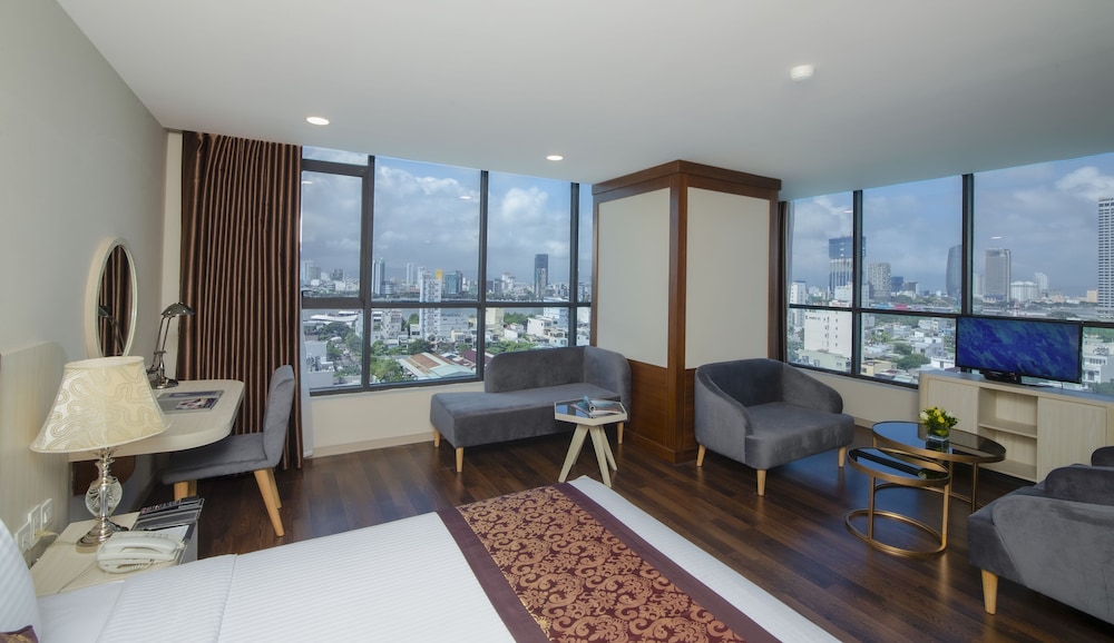 Muong Thanh Grand Da Nang Hotel 42/63