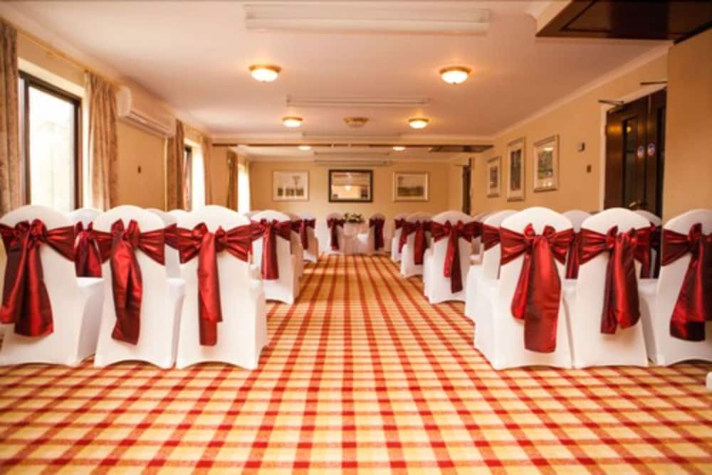Parkway Hotel And Spa 44/55