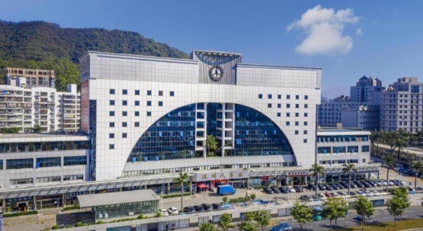 Vienna Hotel Shenzhen Yinhu 12/74
