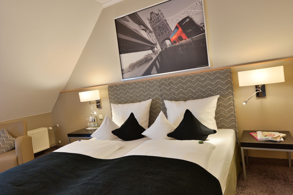 Parkhotel Weiskirchen 17/50