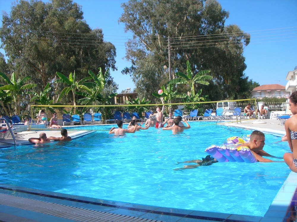 Hotel Mariana Laganas 21/34