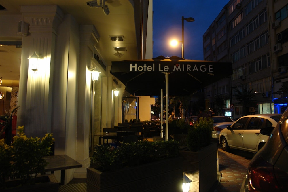 Hotel Le Mirage 67/69
