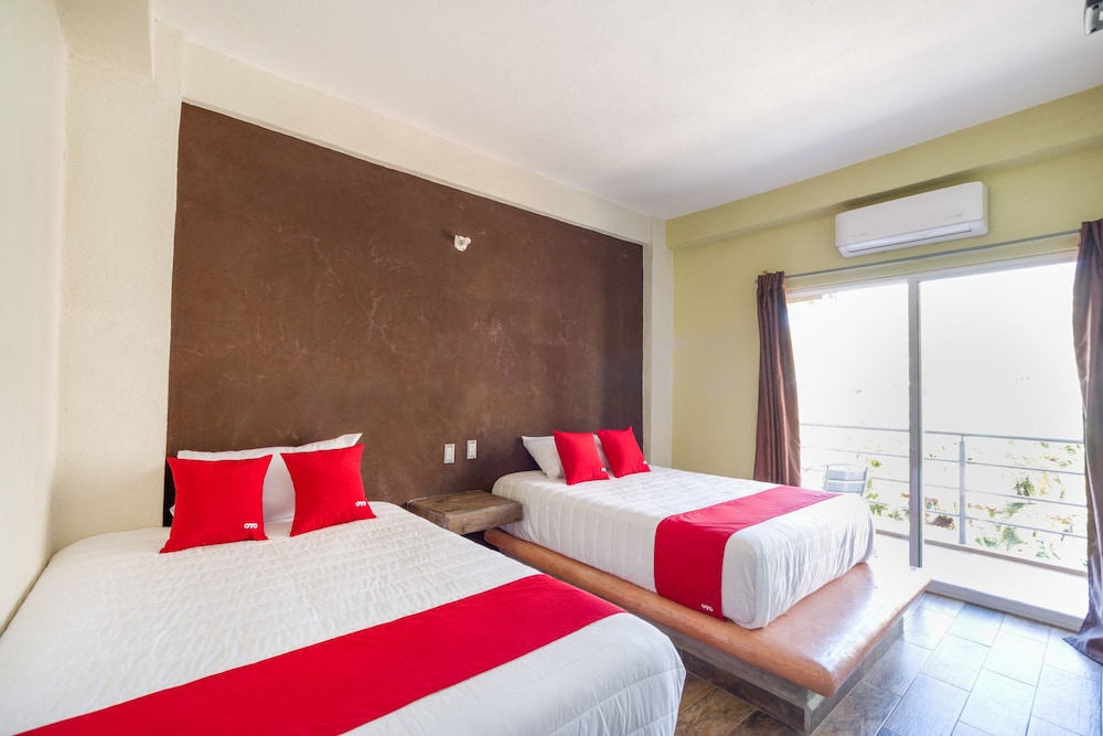 OYO Hotel Posada Lys Zihuatanejo 26/35