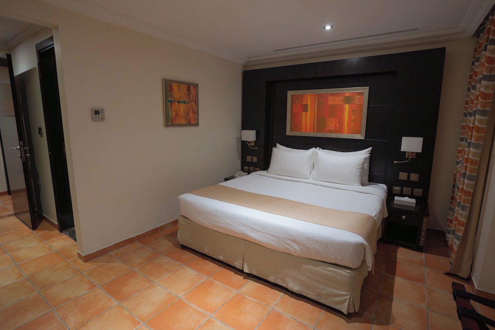 منتجع موفنبيك النورس جدة(Movenpick Resort Al Nawras Jeddah) 9/60