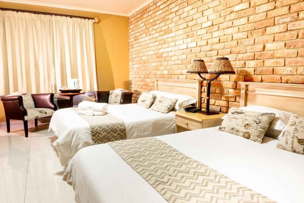 Willows Garden Hotel Potchefstroom 8/22