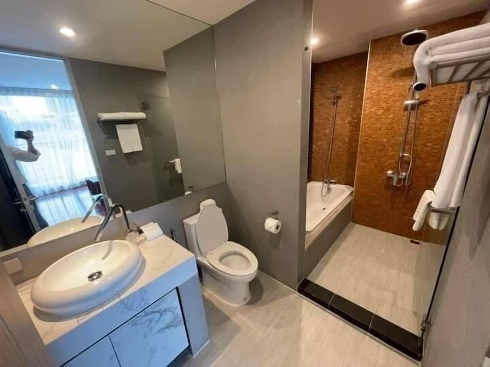 شقة بسريرين مزدوجين بـ3 غرف نوم، ViVi Avenue Thonglor 2/2