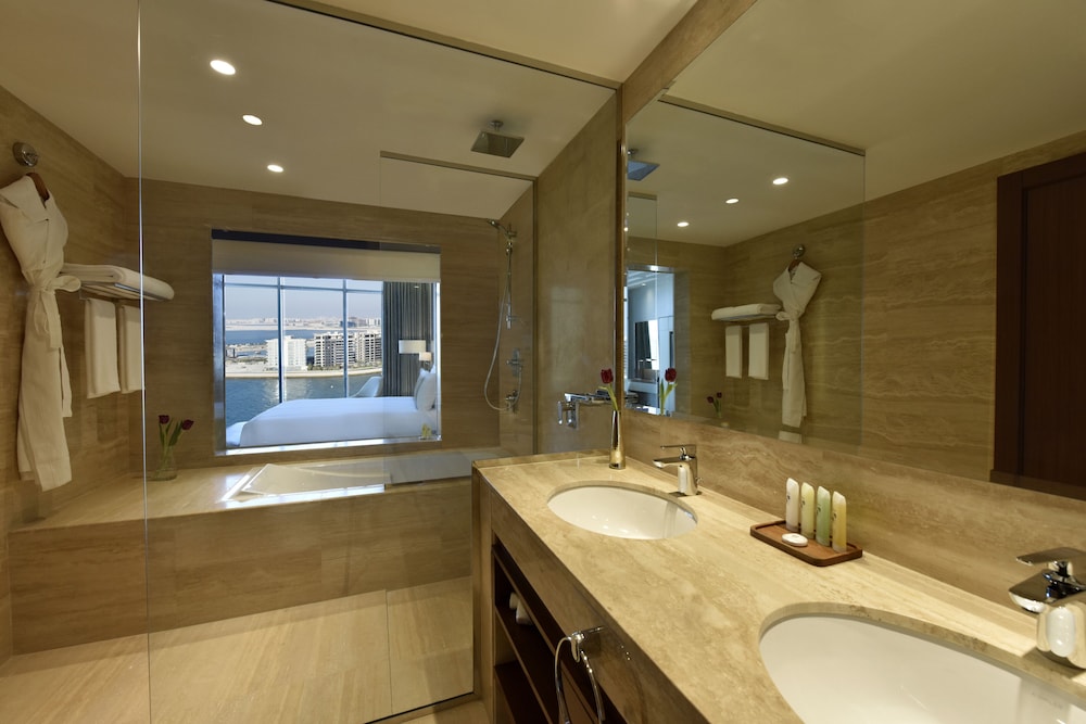 Aqua Vista Bahrain 54/54