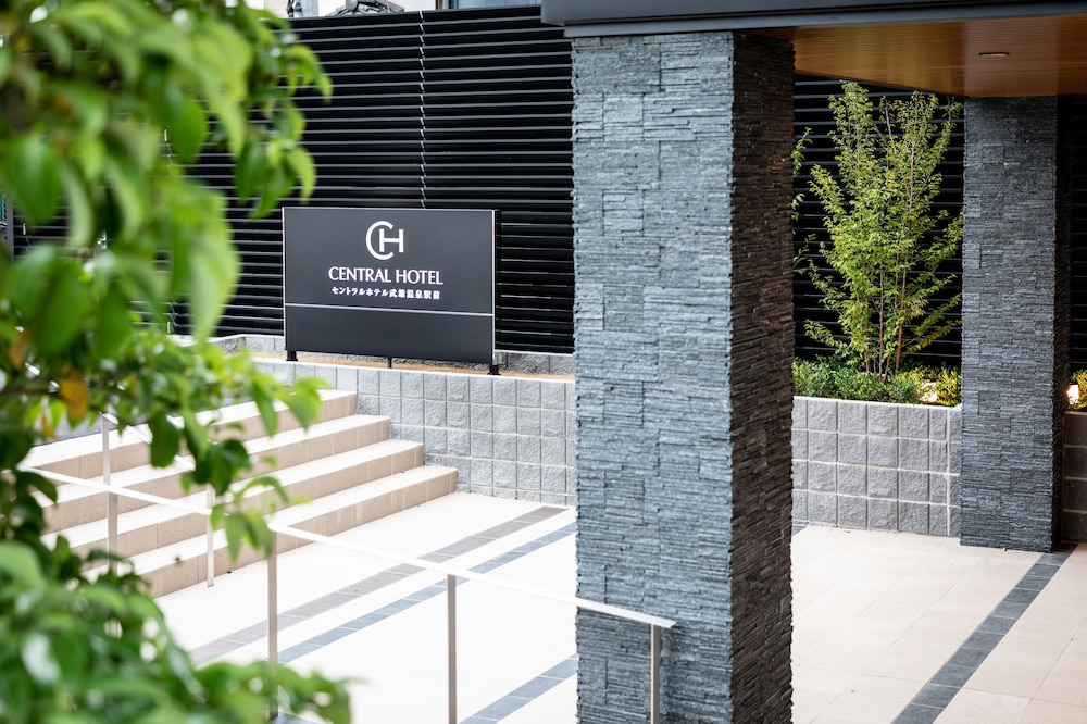 Central Hotel Takeo 3/39