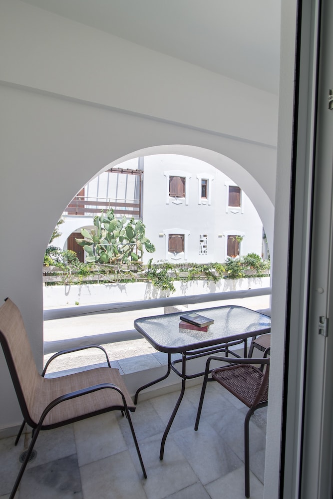 Colosseo Studios & Apartments 27/41