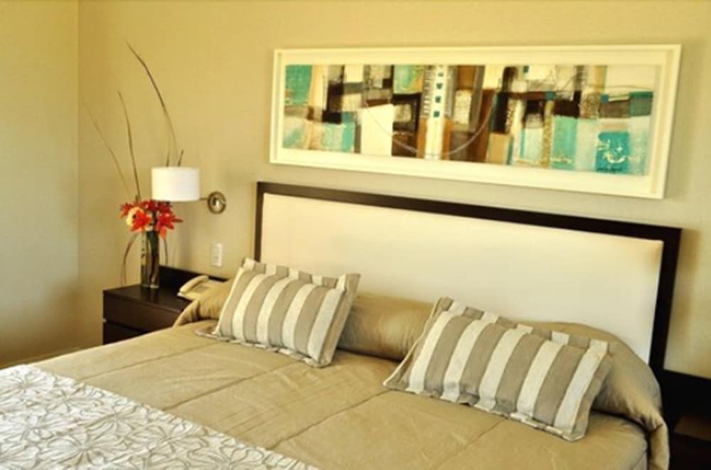 Howard Johnson Hotel Piedras Moras 9/31