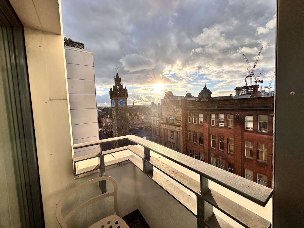 Tolbooth Apartments 21/49