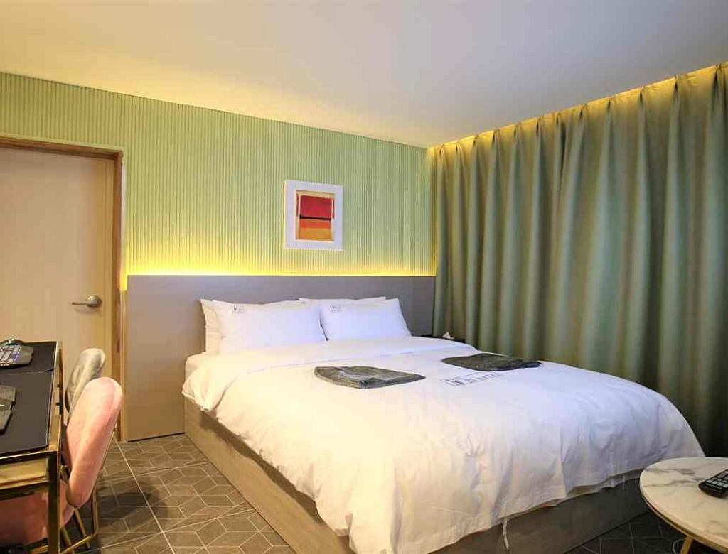 Roof Top, Double Bed, Terrace