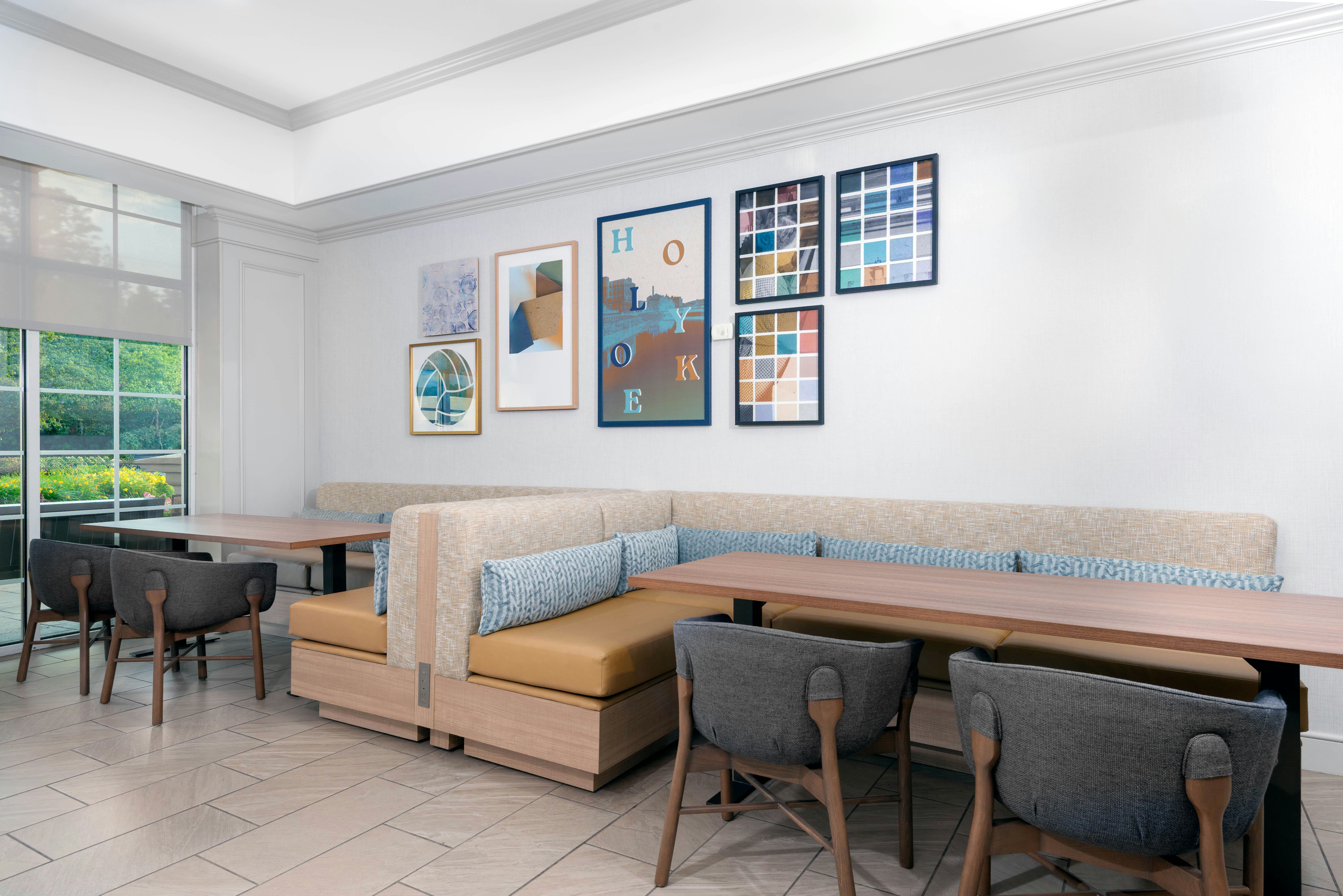 Homewood Suites by Hilton Holyoke-Springfield/North, MA 46/77