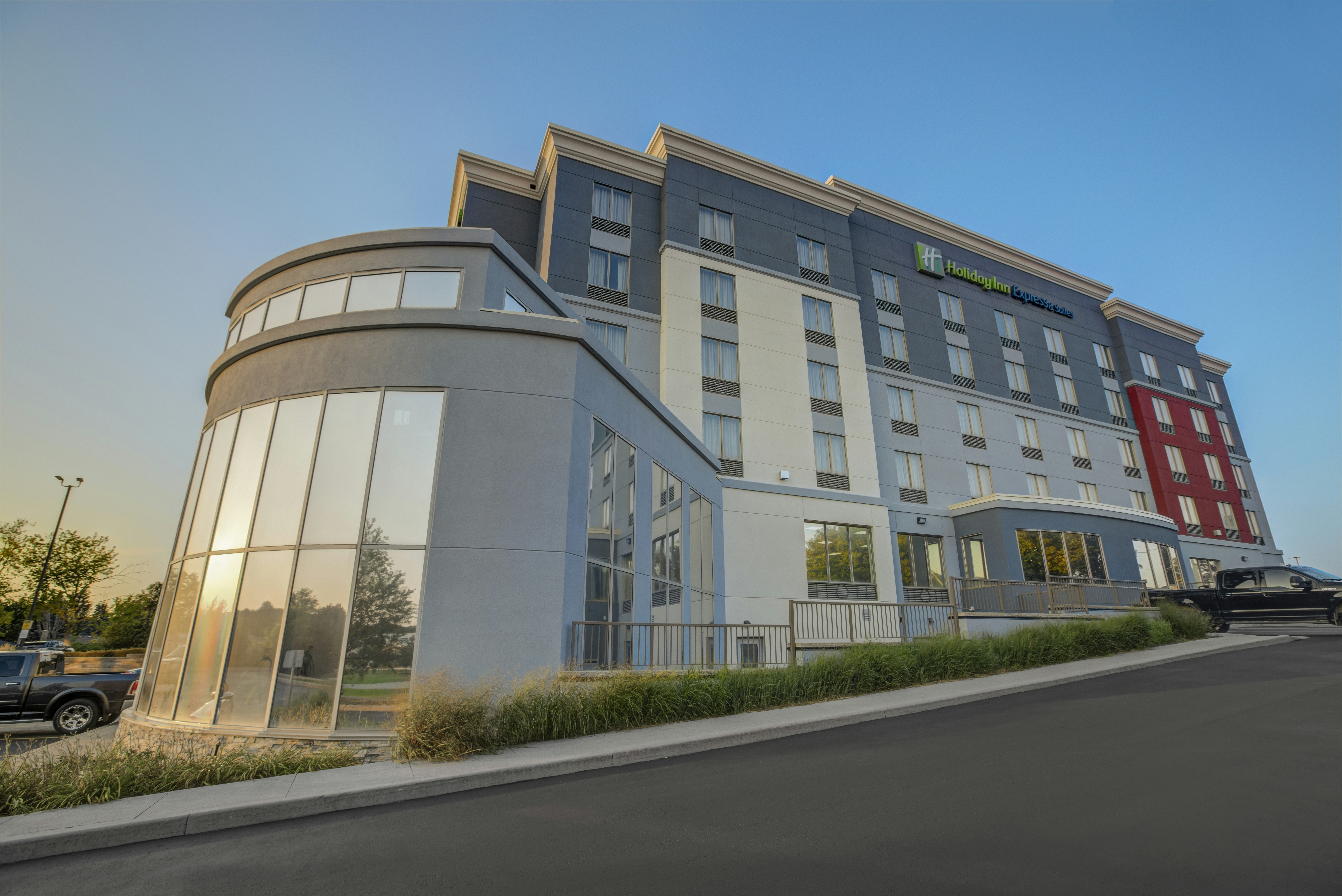 Holiday Inn Express Hotel Suites Woodstock South 5/67