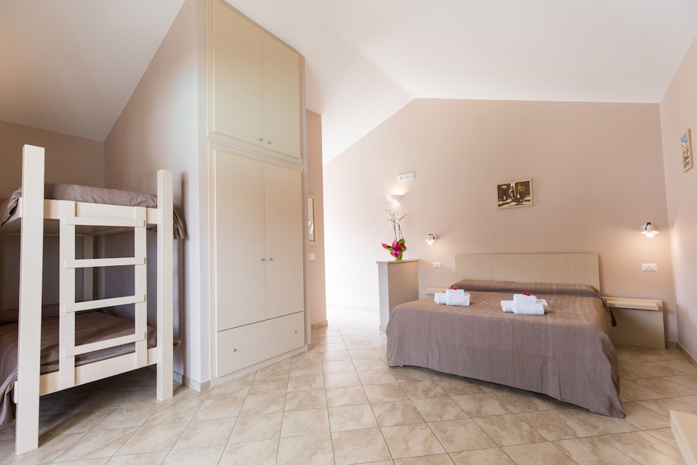 Borgo Italico 24/49