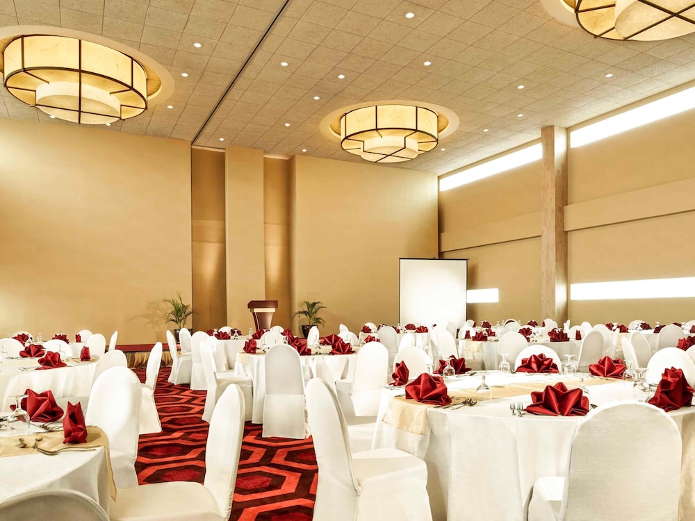 Ibis Gading Serpong 28/43