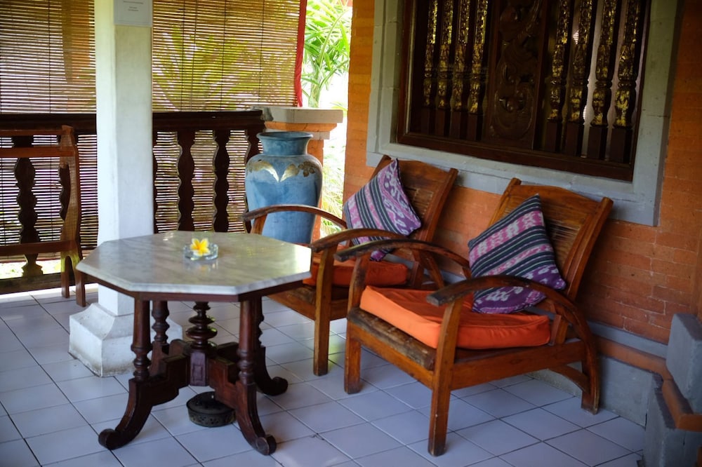 Puri Cendana Resort 50/72