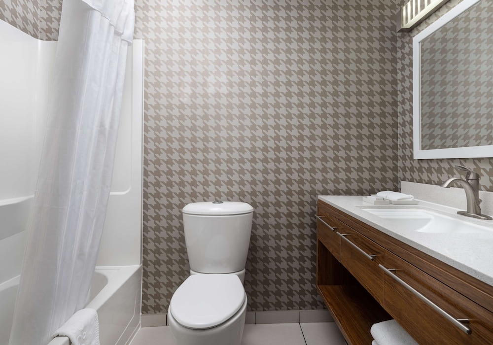 Home2 Suites by Hilton Charleston Airport Convention Center 11/44