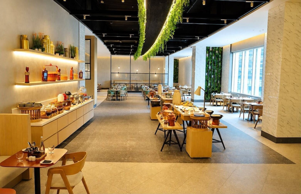 Hilton Garden Inn Bengaluru Embassy Tech Village 52/60